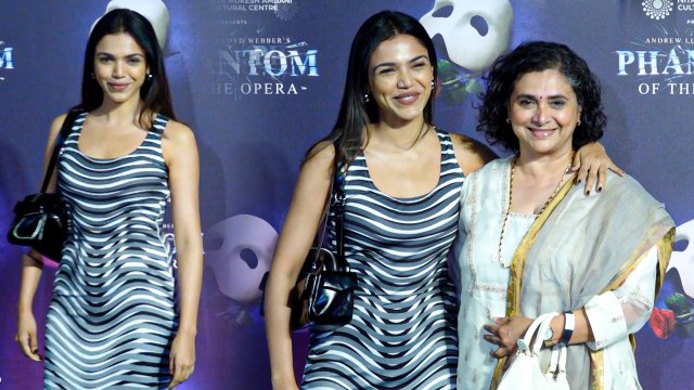 Supriya Pilgaonkar और Shriya Pilgaonkar का एक रेड कार्पेट इवेंट में दिखा खूबसूरत लुक