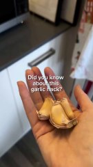 Food hack éplucher ail au micro ondes