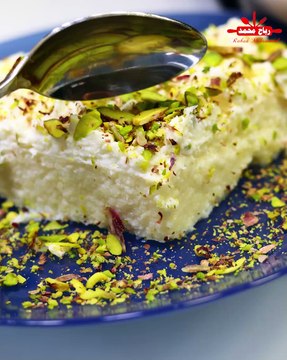 عندكم حليب وسميد تعالوا نحضر حلو ليالي لبنان 🇱🇧 اشهر حلو لبناني في 15 دقيقة فقط🔥 بطريقة سهلة وبسيطة والطعم روعة- حلى بدون بيض و بدون فرن مع رباح محمد مختصر