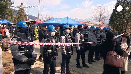 Avión militar surcoreano lanza por error ocho bombas y hiere a civiles