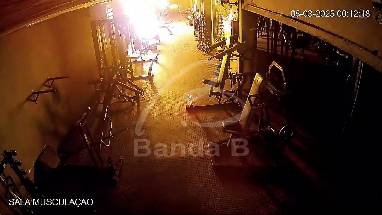 Academia é incendiada em terceiro atentado em um ano, em Almirante Tamandaré