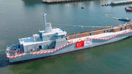 動画: トルコ、初のYLCT戦車揚陸艦を進水