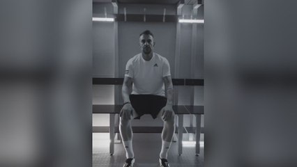 Negredo cuelga las botas