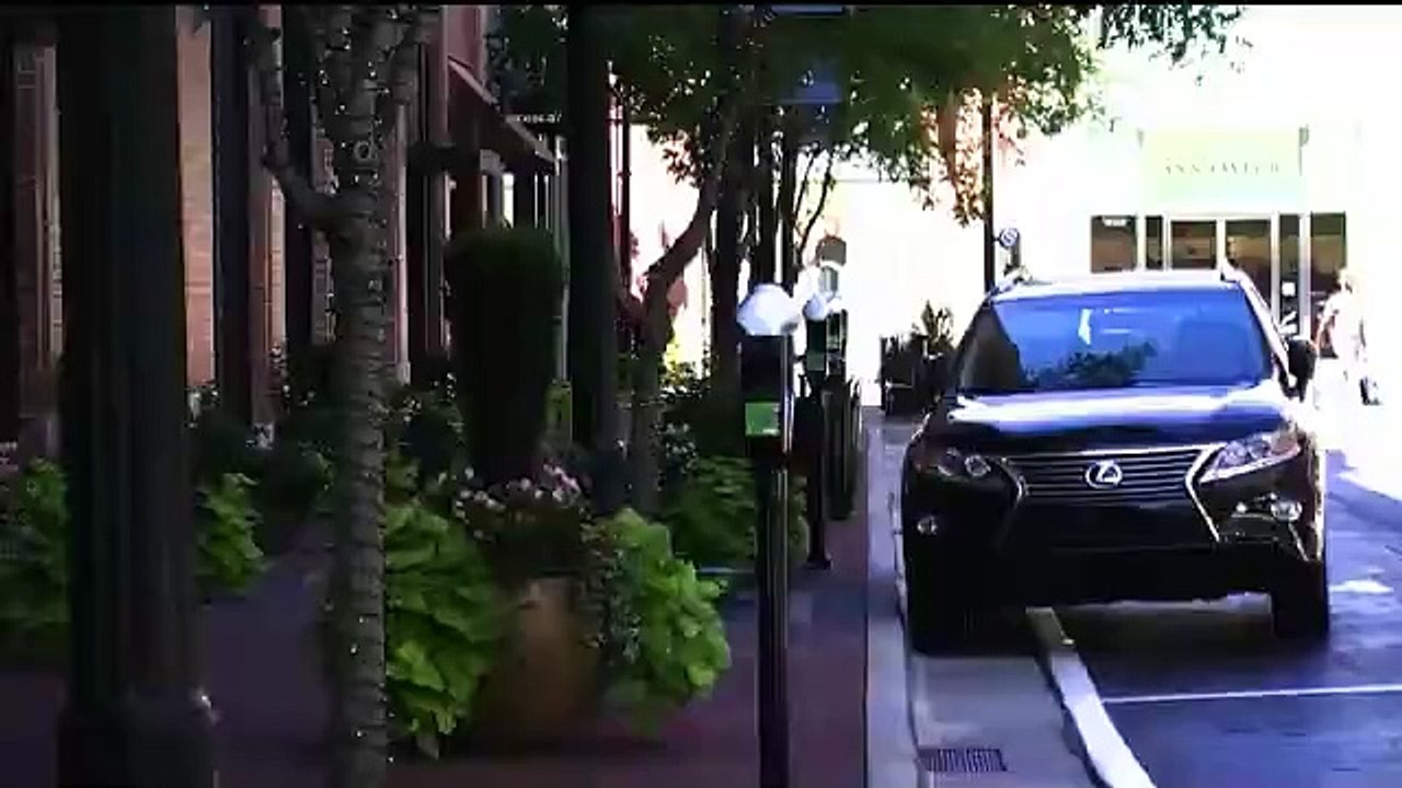 Tom Llamas Steps In: A New Era for NBC Nightly News as Lester Holt Passes the Anchor Baton