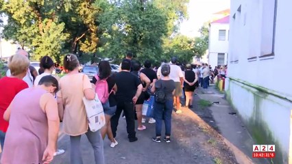 📢 HOSPITAL GUEMES: PACIENTES ACAMPAN DURANTE LA NOCHE PARA SOLICITAR UN TURNO