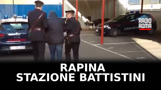 Rapina due 19enni in metro a Roma, arrestato