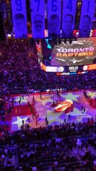 Canadian Fans Boo Star Spangled Banner