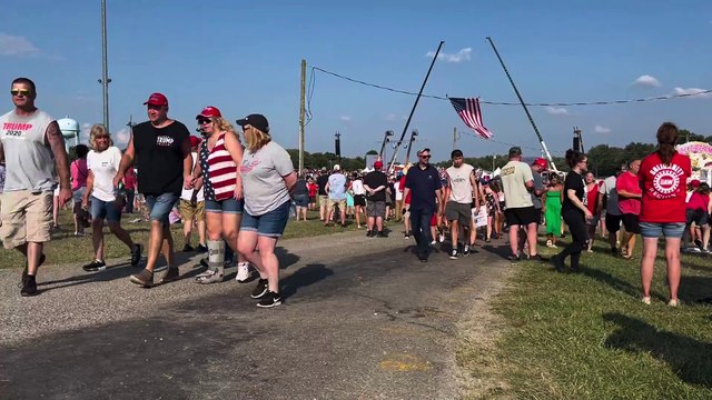 Crowd Begins To Exit Trump Rally Before Shooting Unfolds