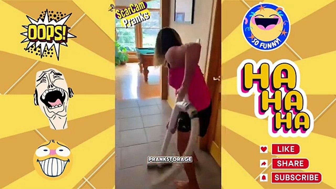 BEST_SCARE_CAM_REACTIONS🤣_FUNNY_SCARE_PRANKS_#4(360p)