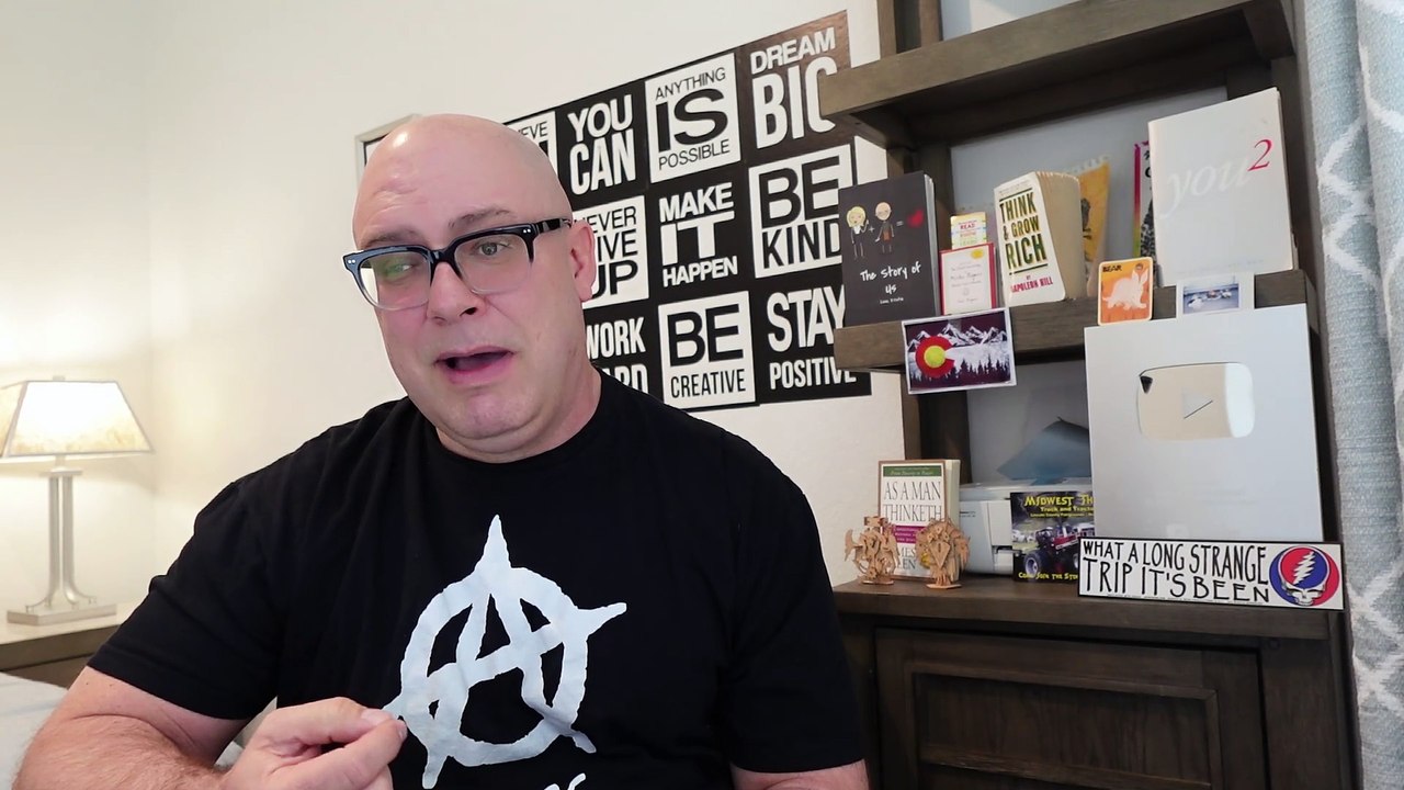 ✨ Renew Your Faith: A Heartwarming Message from Douglas Vandergraph ✨