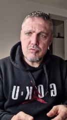 Besoin d'un coup de pouce, frère ? 😂