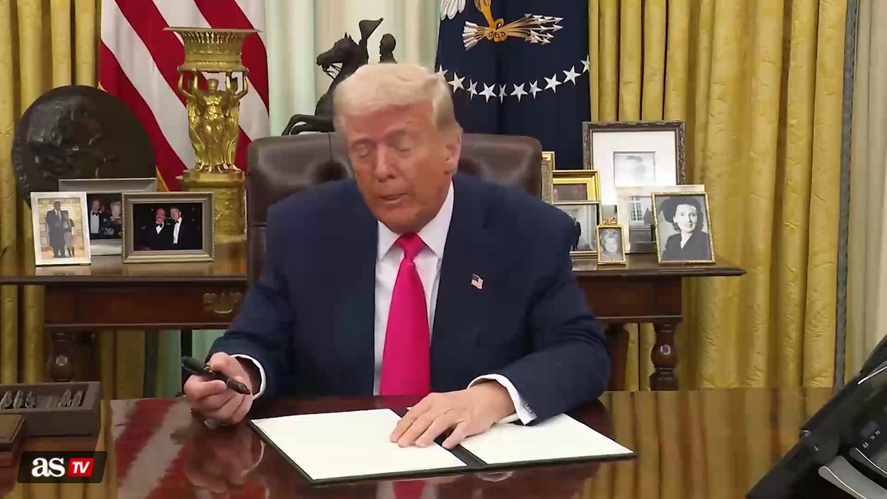 "Trump Modifies Tariffs to Protect U.S. Automakers and Farmers from Mexico & Canada"