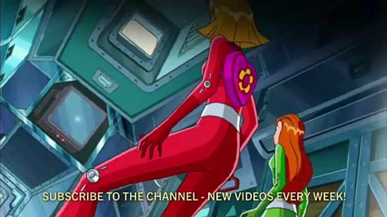 Speeding_Train!_😱___Totally_Spies_Official(0)