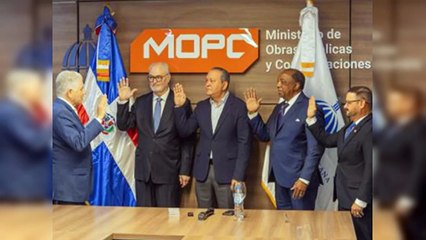 Juramentan los nuevos cuatro viceministros de Obras Públicas