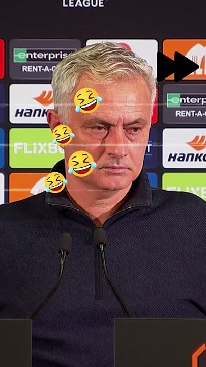 Mourinho pretends to sleep during journalist’s question