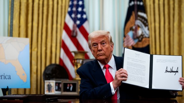 TRUMP anuncia un aplazamiento de los aranceles a México y Canadá