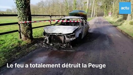 Une voiture prend feu près d'Argentan, à Sévigny, samedi matin