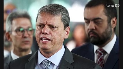 Justiça de SP absolve Tarcísio por afirmar que PCC orientou votos em Boulos