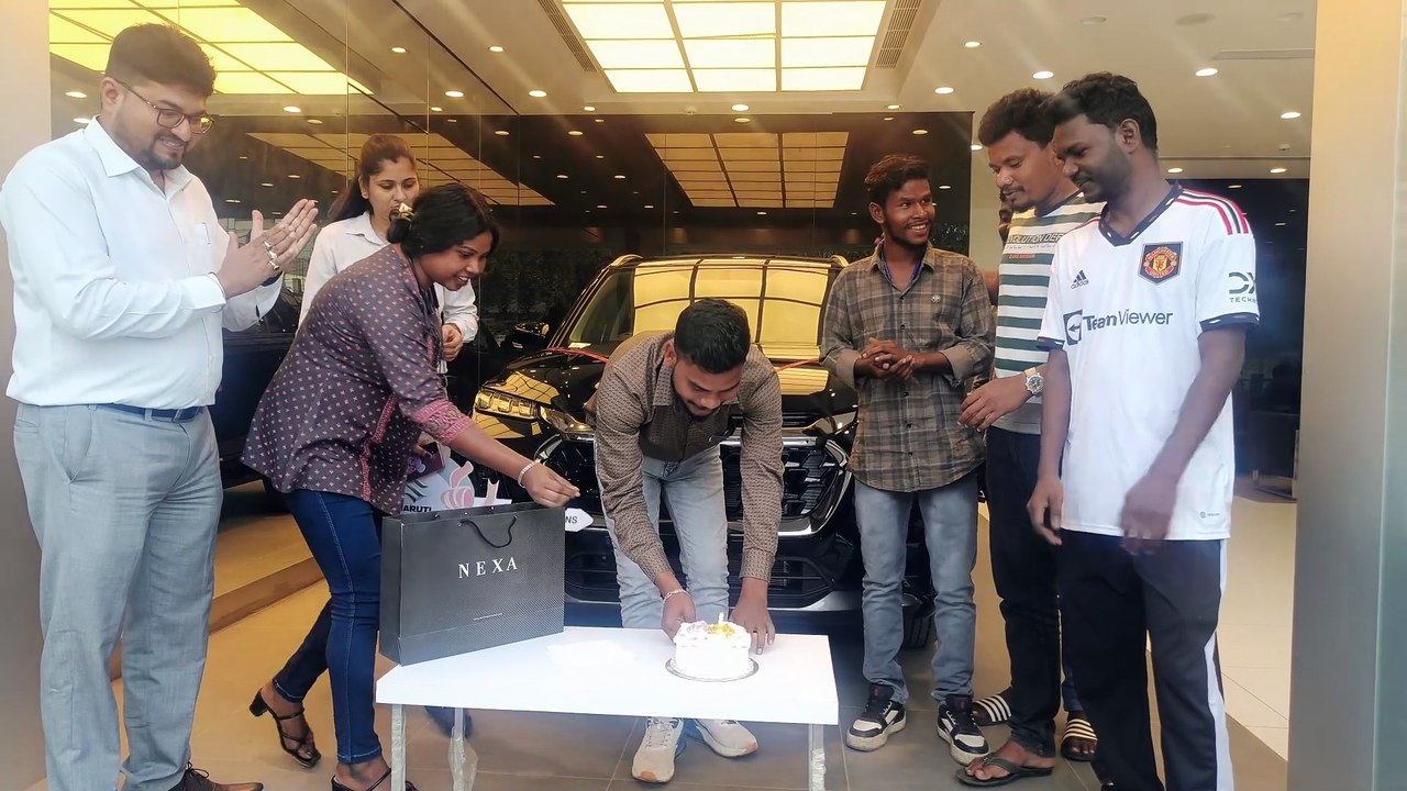 Maruti Suzuki grand vitara top model my friend bought