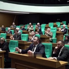 CHP'li Üsküdar Belediye Başkanı Dedetaş'tan AK Partili üyeye ''ihanet'' resti