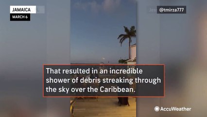 SpaceX test flight breaks apart, sending incredible shower of debris over the Caribbean