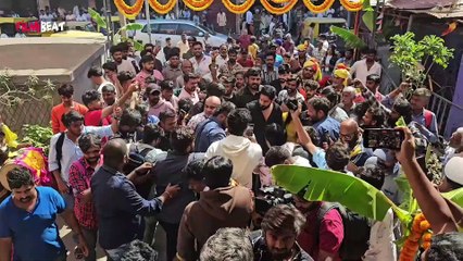 Prajwal Devaraj Entry ರಾಕ್ಷಸನ ಎಂಟ್ರಿಗೆ  ಪಟಾಕಿ ಸಿಡಿಸಿ ಸಂಭ್ರಮಿಸಿದ ಫ್ಯಾನ್ಸ್