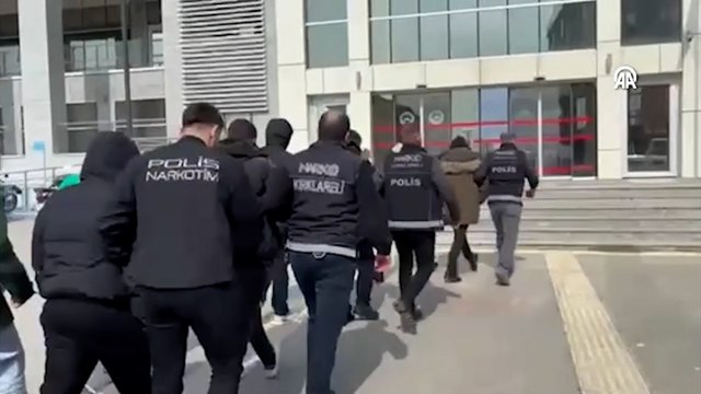 Kırklareli merkezli uyuşturucu operasyonunda yakalanan 5 zanlı tutuklandı