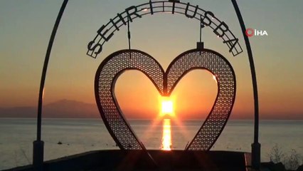 Van'da güneş böyle battı: Muhteşem görüntüler!