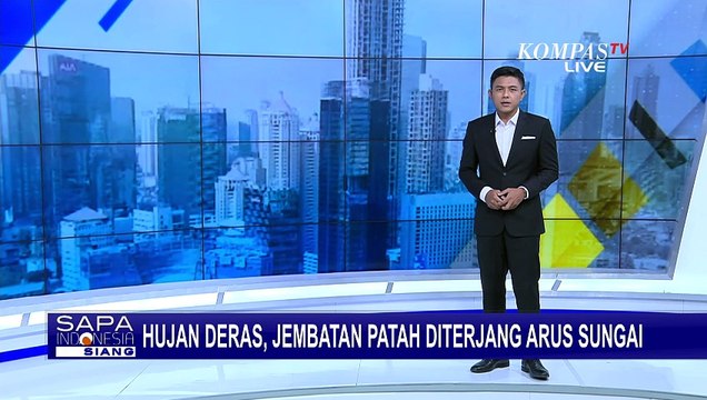 Jembatan Patah Terseret Derasnya Arus Sungai, Akses Warga Terputus!