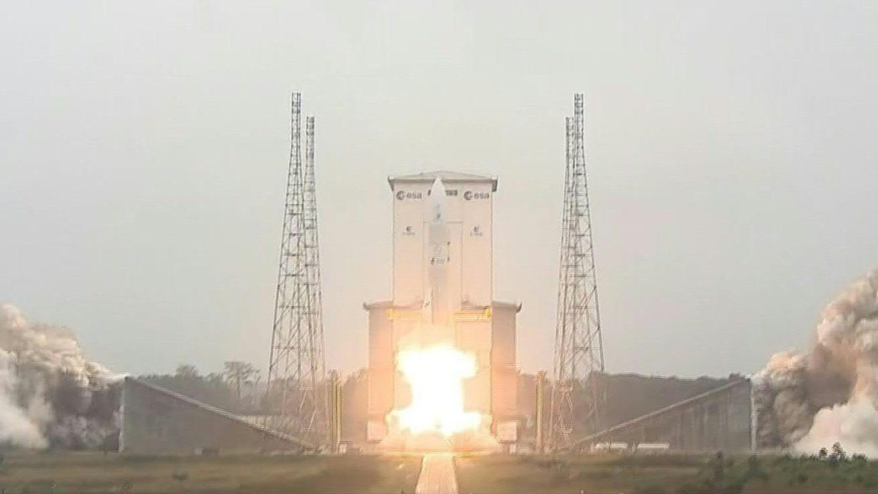 Ariane 6 zu erstem kommerziellen Flug ins All gestartet