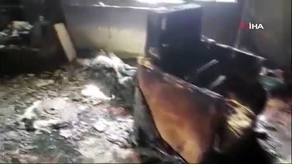 ANNE VE OĞLU ALEVLER ARASINDA KALDI