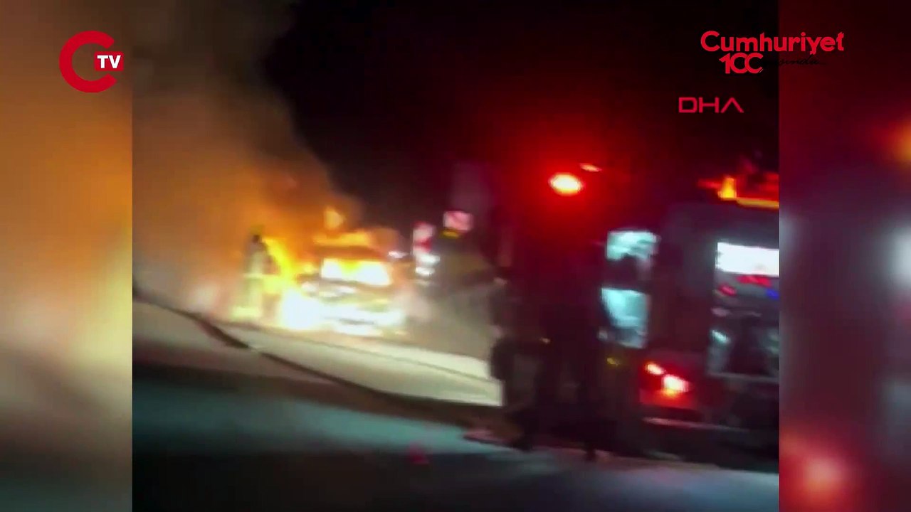 Uludağ yolunda seyir halindeki araç alev topuna döndü! Sürücü son anda kurtuldu