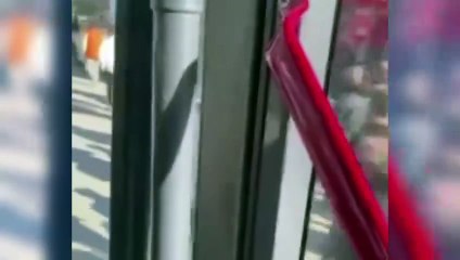 Bilecik'te öğrenci biletine indirim geldi, dolmuşçular otobüsü taşladı