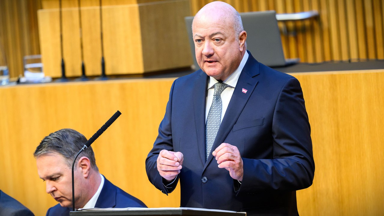 Stocker und Babler betonen bei Regierungserklärung Kompromiss