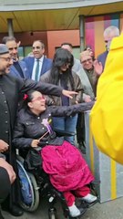 Aroob Rashid turns on the lights for Ramadan at Sheffield Children's Hospital