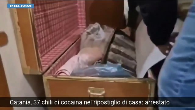 Nasconde 37 chili di cocaina nel ripostiglio di casa: un arresto a Catania