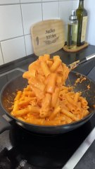 10 Minuten und ihr habt die leckersten Nudeln 😍 creamy food pasta recipes