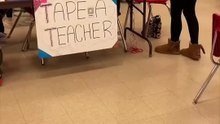 This teacher raised money in a crazy way 😂