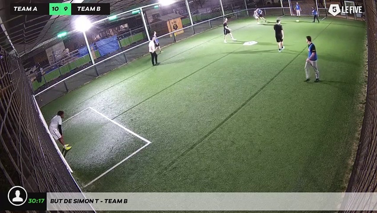 But de Simon T - Team B