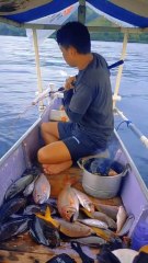 Fishing fish cooked directly on the boat