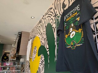 We head to Dot Bagels on Chillingham Road