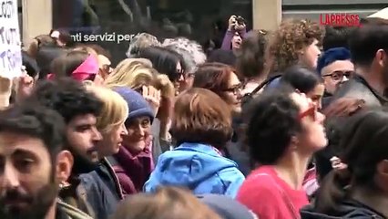 8 marzo, in migliaia in piazza a Roma: «Parità, sicurezza e pace»