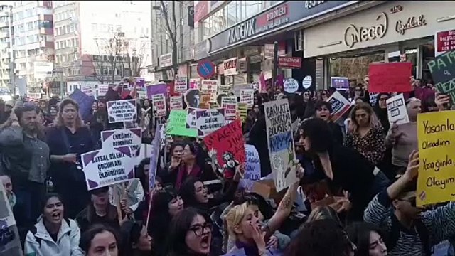 Ankara Kadın Platformu'nun 8 Mart yürüyüşüne polis engeli