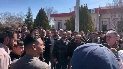 Başıboş köpekler bir can daha aldı, halk ayaklandı!