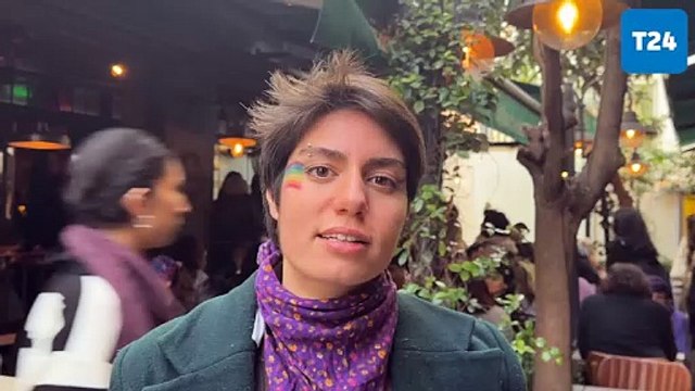 8 Mart için kadınlar ve LGBTİ+'lar Sıraselviler'de toplanmaya başladı; Barikatları bizim önümüze değil, kadın katili erkeklerin önüne kurun