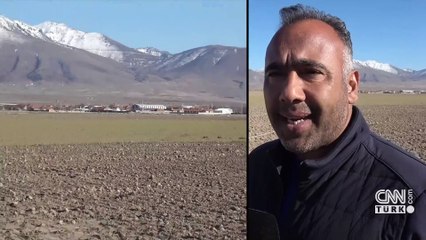 Karaman'da 10 metre genişliğinde obruk oluştu
