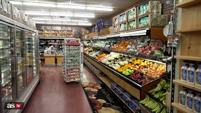 Canadians boycott US products, services against Trump's tariffs