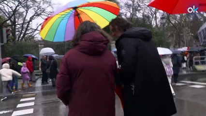 El 8m más violento: tratan de expulsar dos veces al equipo de OKDIARIO