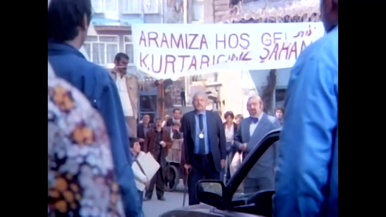 Aptal Kahraman