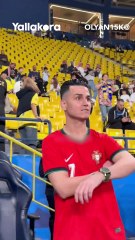 كريستيانو رونالدو يصدم شبيهه التركي: أنت لا تشبهني أنت قبيح 😅